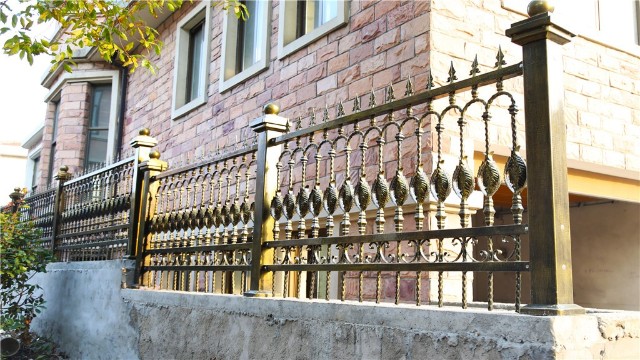 铁艺围墙庭院护栏体现高端大气之美
