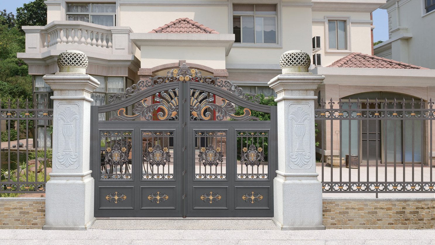 别墅庭院围墙大门在设计时需要具备哪些特点？