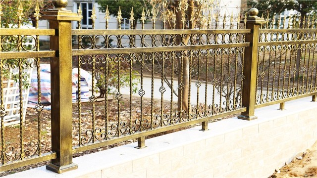 铁艺围栏的设计特点有哪些你知道吗？