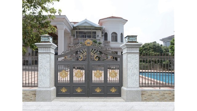 高端别墅为什么都会选择别墅铝艺庭院大门呢？