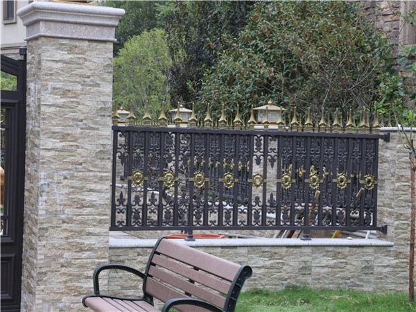 铝艺围墙庭院护栏